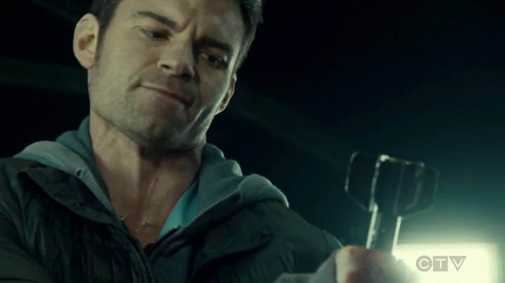 VampireDiariesWorld_dot_nl-SavingHope3x18-1964.jpg