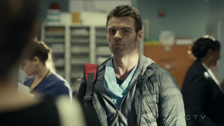 VampireDiariesWorld_dot_nl-SavingHope3x18-204.jpg