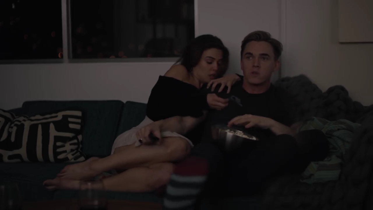 VampireDiariesWorld-dot-nl_JesseMcCartney-BetterWithYou0059.jpg