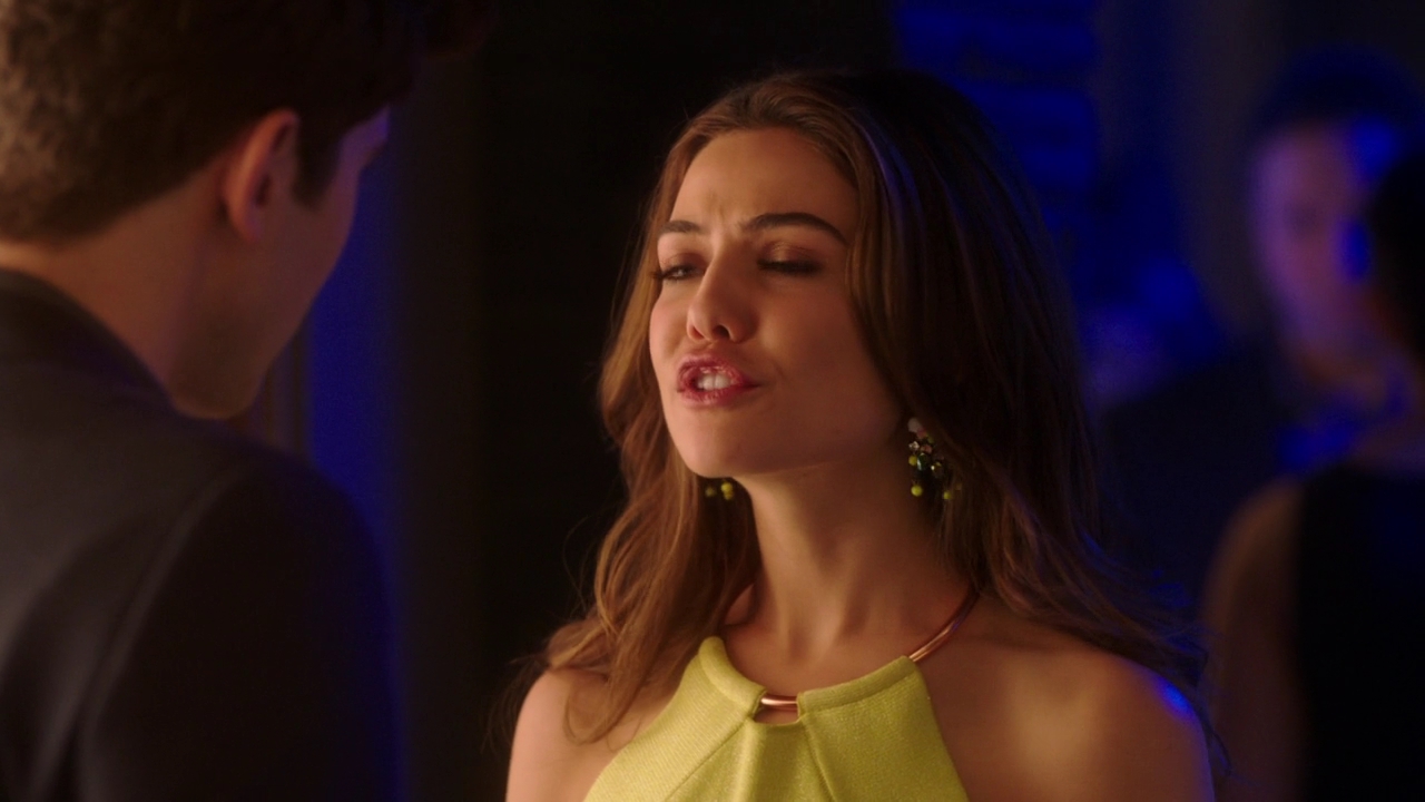 VampireDiariesWorld-dot-NL_FamousInLove2x05-1241.jpg