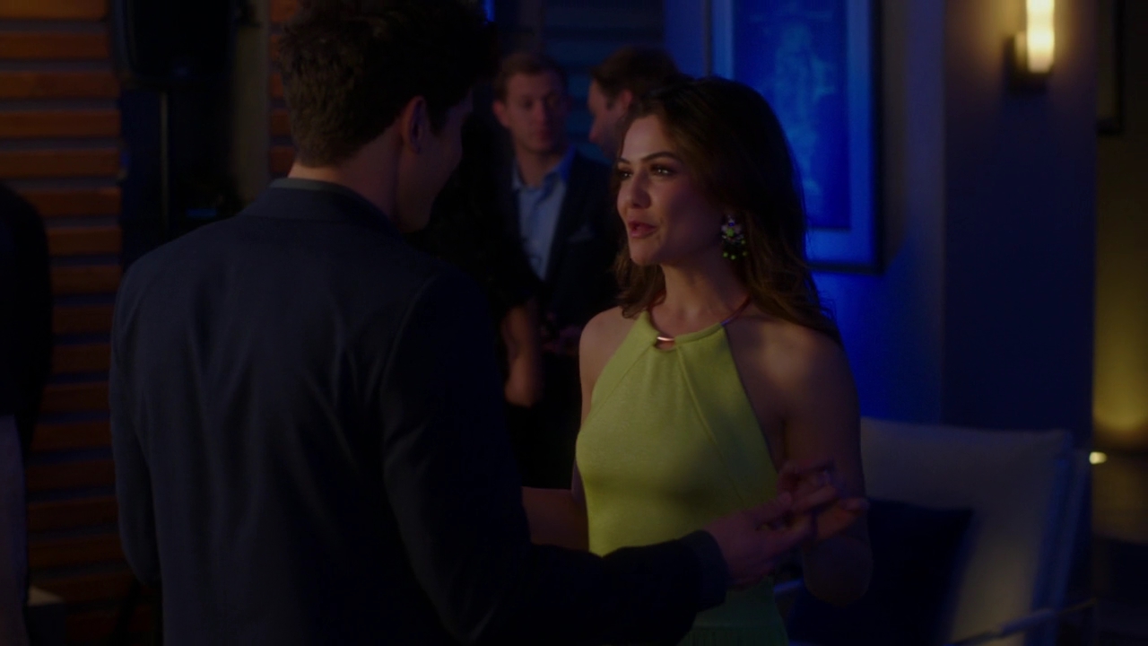 VampireDiariesWorld-dot-NL_FamousInLove2x05-1350.jpg