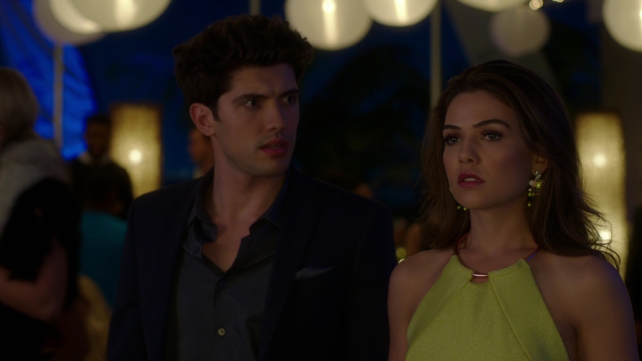 VampireDiariesWorld-dot-NL_FamousInLove2x05-1579.jpg