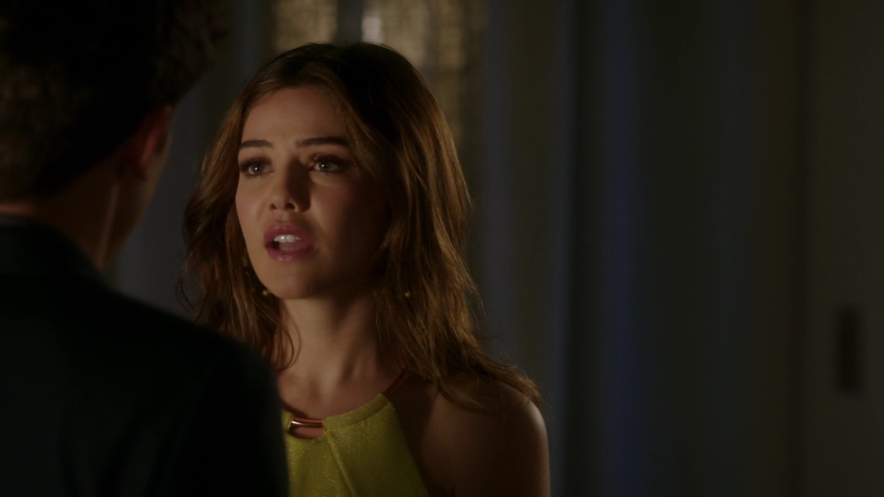 VampireDiariesWorld-dot-NL_FamousInLove2x05-1621.jpg