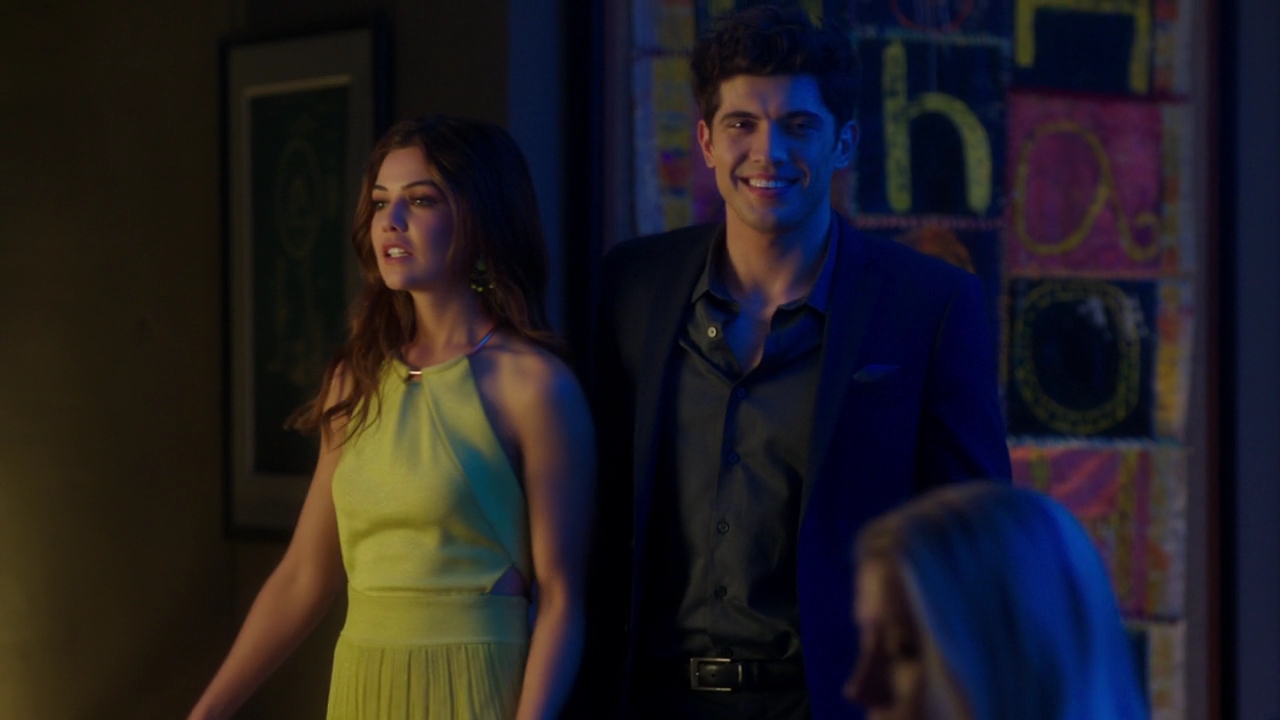 VampireDiariesWorld-dot-NL_FamousInLove2x05-1811.jpg