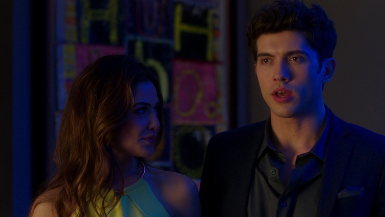 VampireDiariesWorld-dot-NL_FamousInLove2x05-1816.jpg