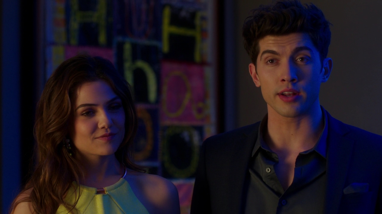 VampireDiariesWorld-dot-NL_FamousInLove2x05-1818.jpg