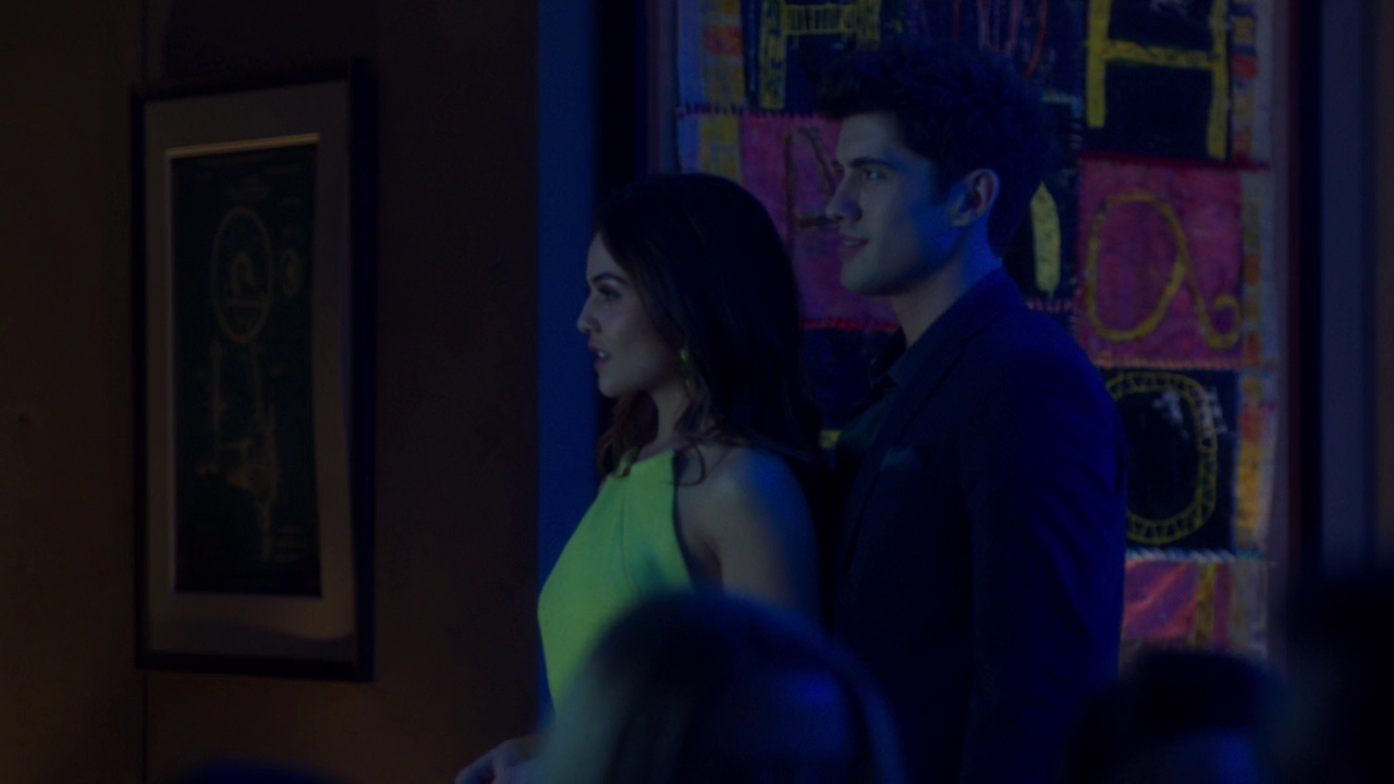 VampireDiariesWorld-dot-NL_FamousInLove2x05-1845.jpg