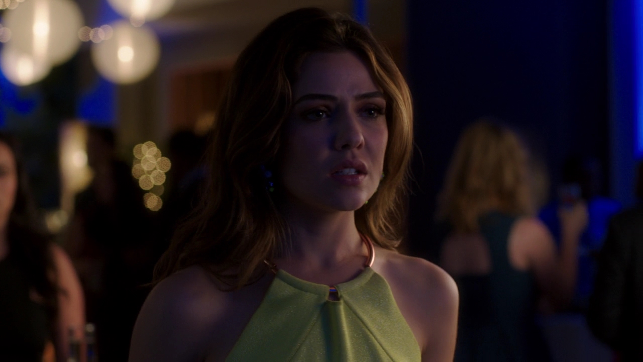 VampireDiariesWorld-dot-NL_FamousInLove2x05-1930.jpg