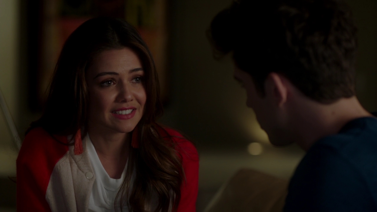 VampireDiariesWorld-dot-NL_FamousInLove2x07-0581.jpg