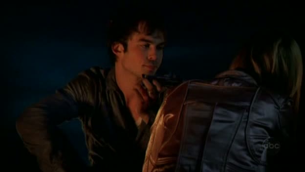 VampireDiariesWorld-dot-org_Lost-1x01PilotPart1-00064.jpg