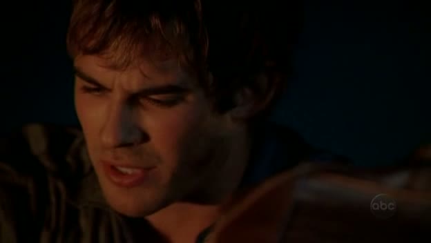 VampireDiariesWorld-dot-org_Lost-1x01PilotPart1-00073.jpg