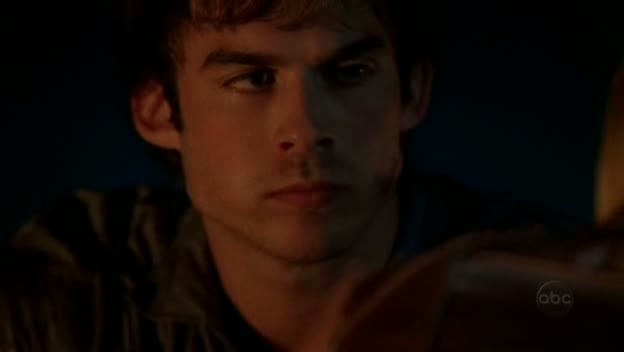 VampireDiariesWorld-dot-org_Lost-1x01PilotPart1-00082.jpg