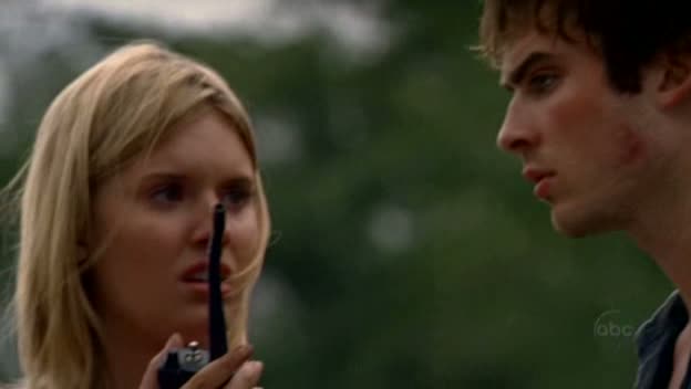 VampireDiariesWorld-dot-org_Lost-1x02PilotPart2-00278.jpg