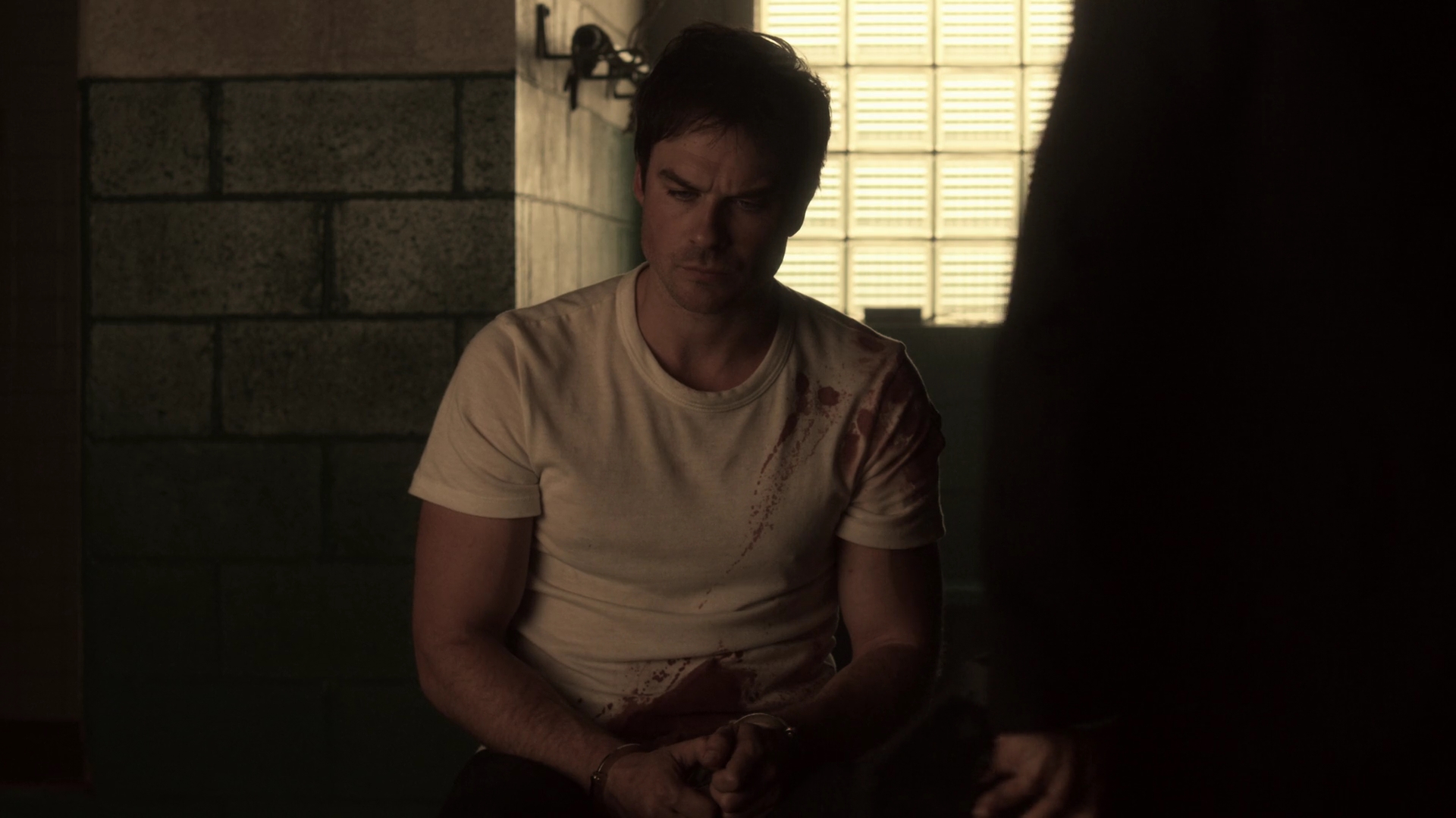 VampireDiariesWorld-dot-nl_V-Wars1x02-1204.jpg