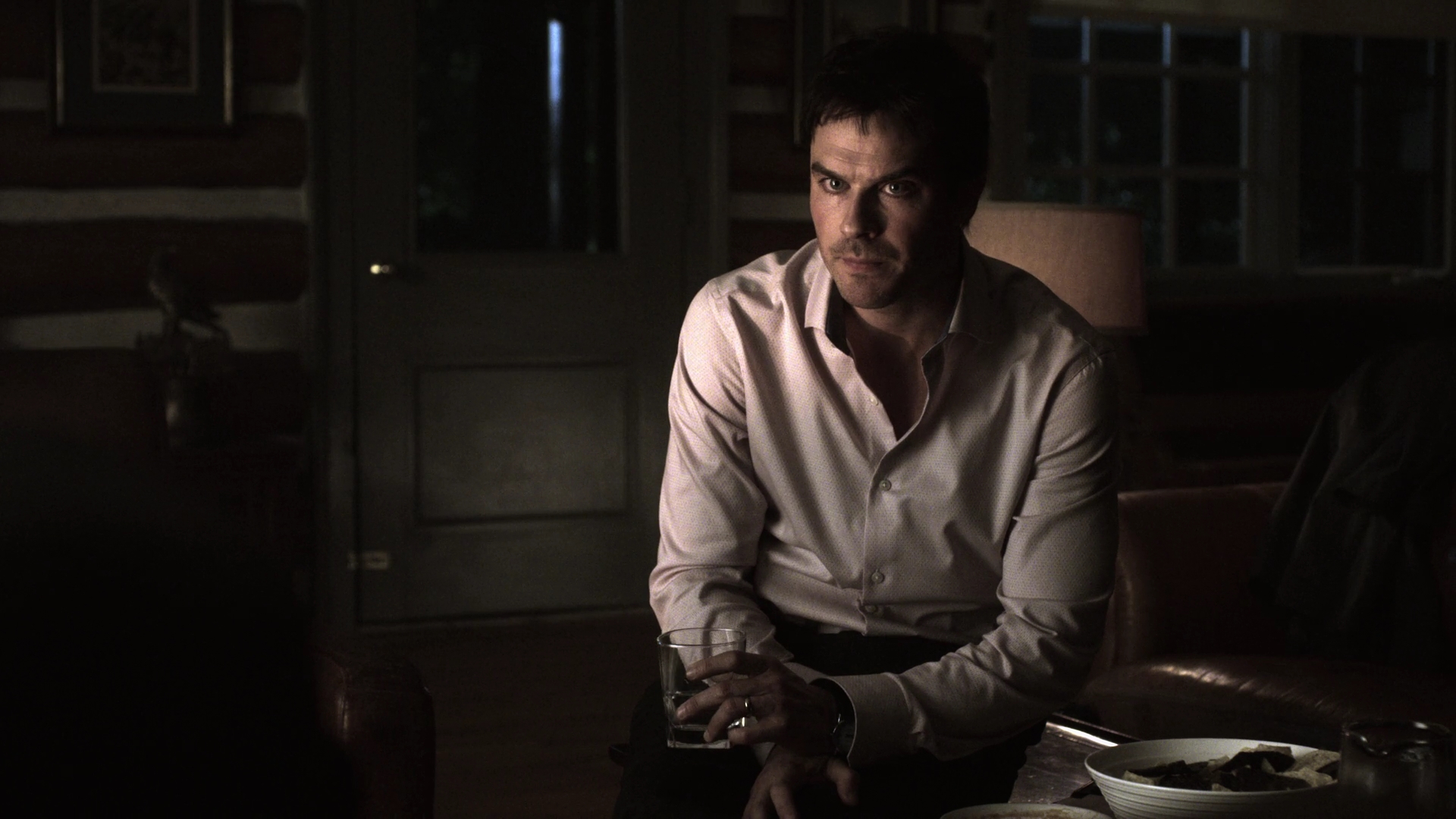 VampireDiariesWorld-dot-nl_V-Wars1x09-1973.jpg