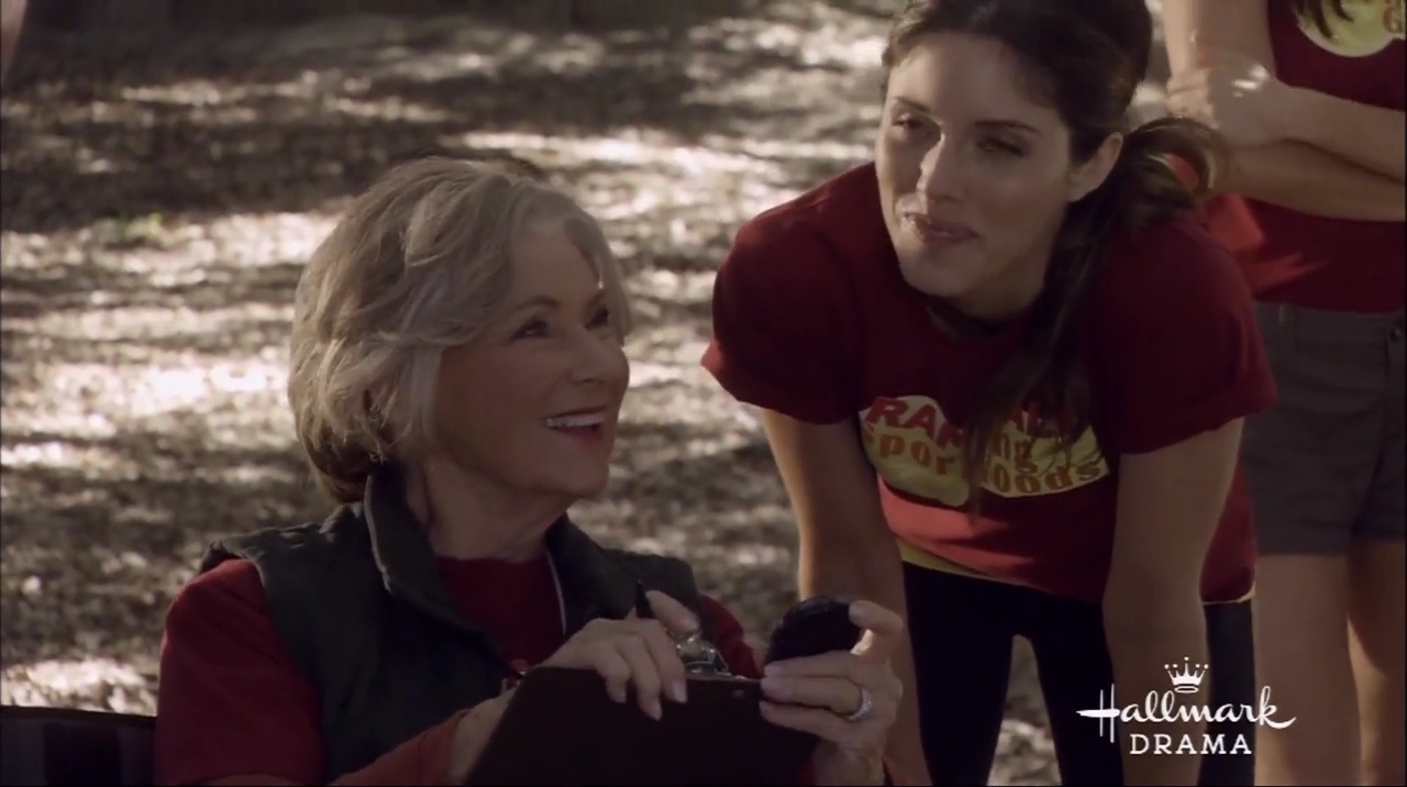 VampireDiariesWorld-dot-nl_KeppingUpWithTheRandalls0933.jpg