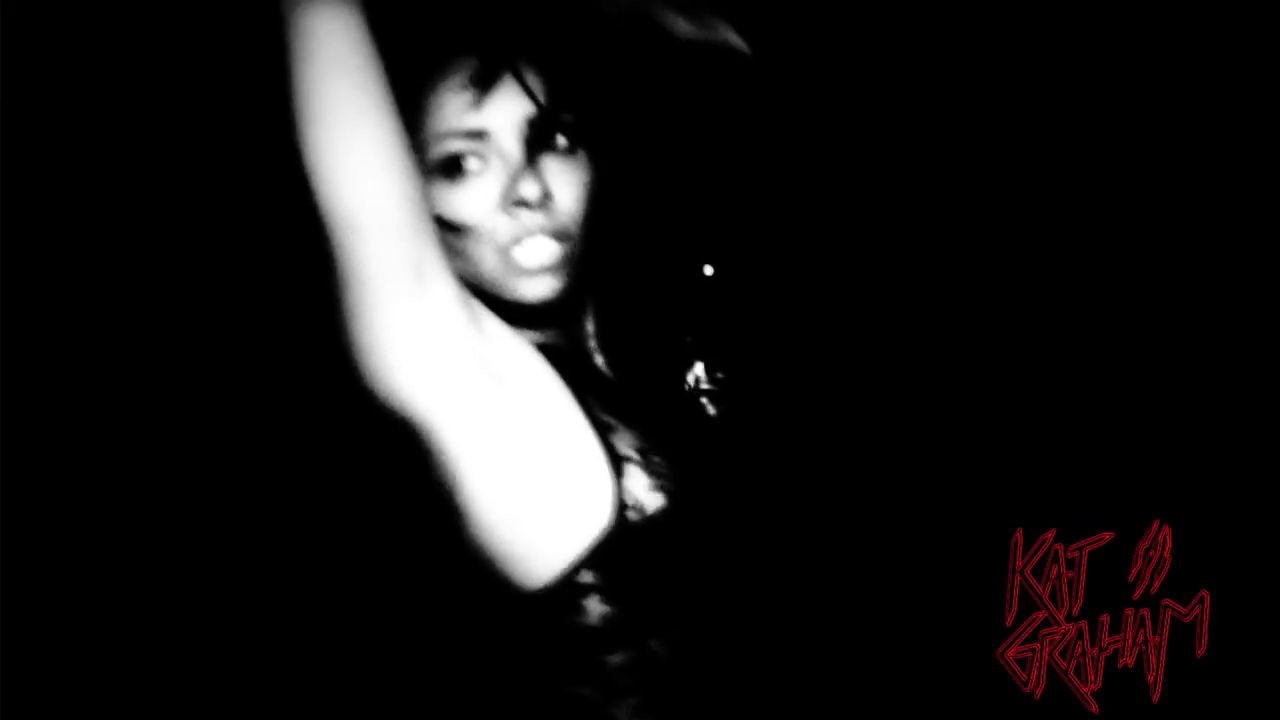 VampireDiariesWorld-dot-org_ColdHeartedSnake-Remix-Captures00122.png