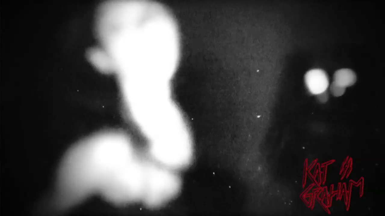 VampireDiariesWorld-dot-org_ColdHeartedSnake-Remix-Captures00277.png