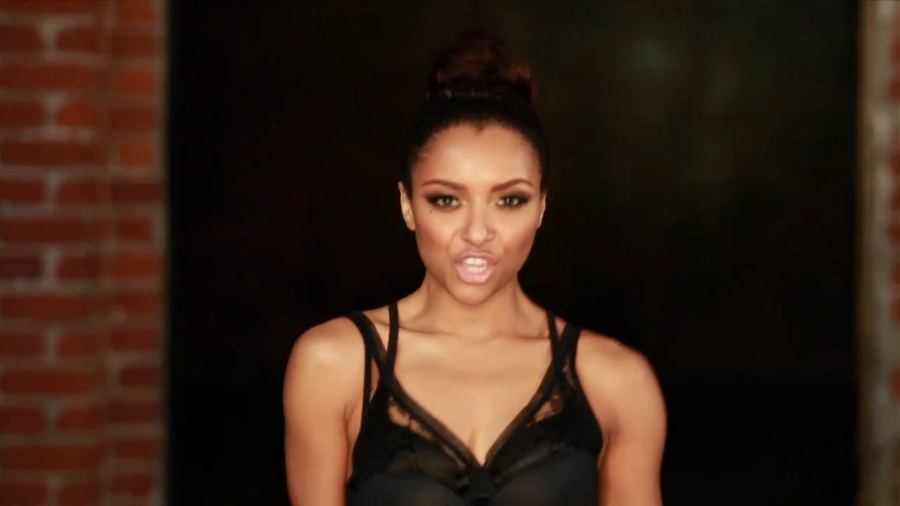 vampirediariesworld_dot_org--LoveWillNeverDoWithoutAnEscapade00152.png