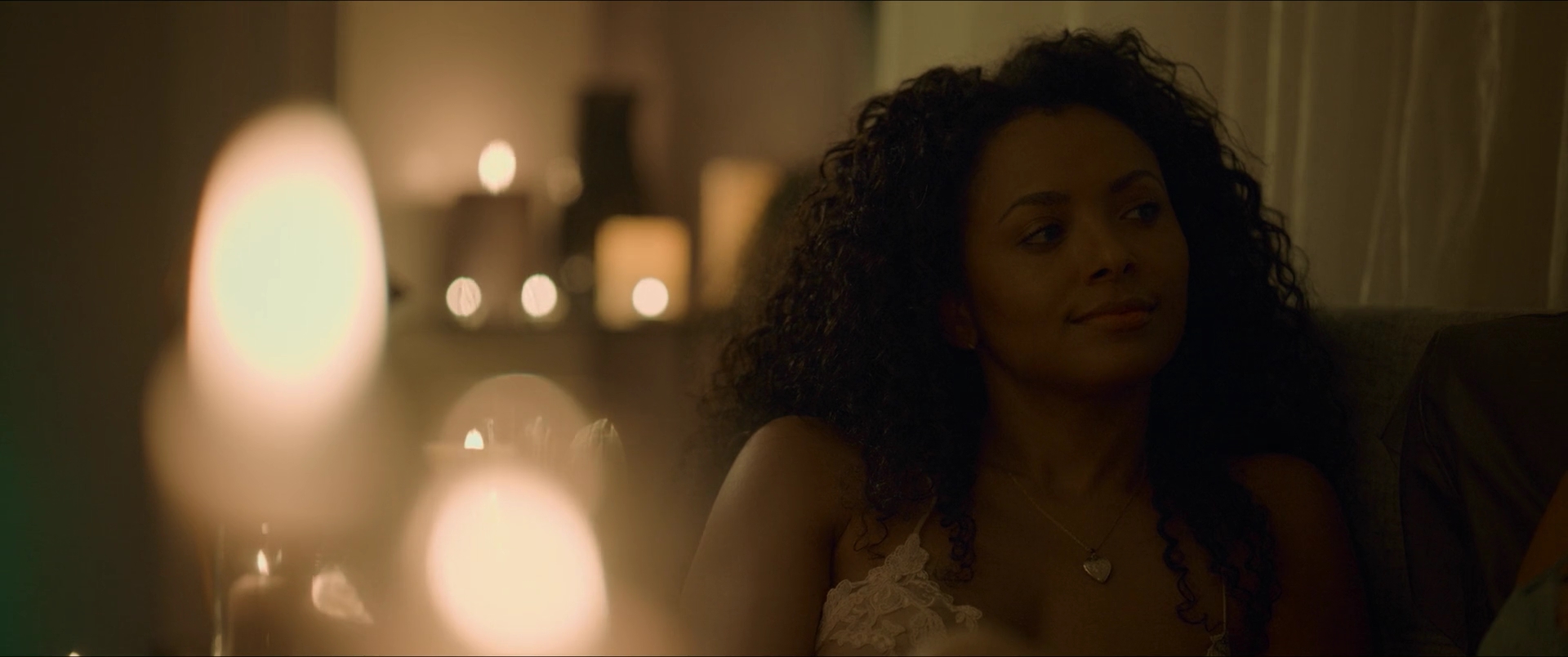 vampirediariesworld-dot-nl_Heatwave1350.jpg