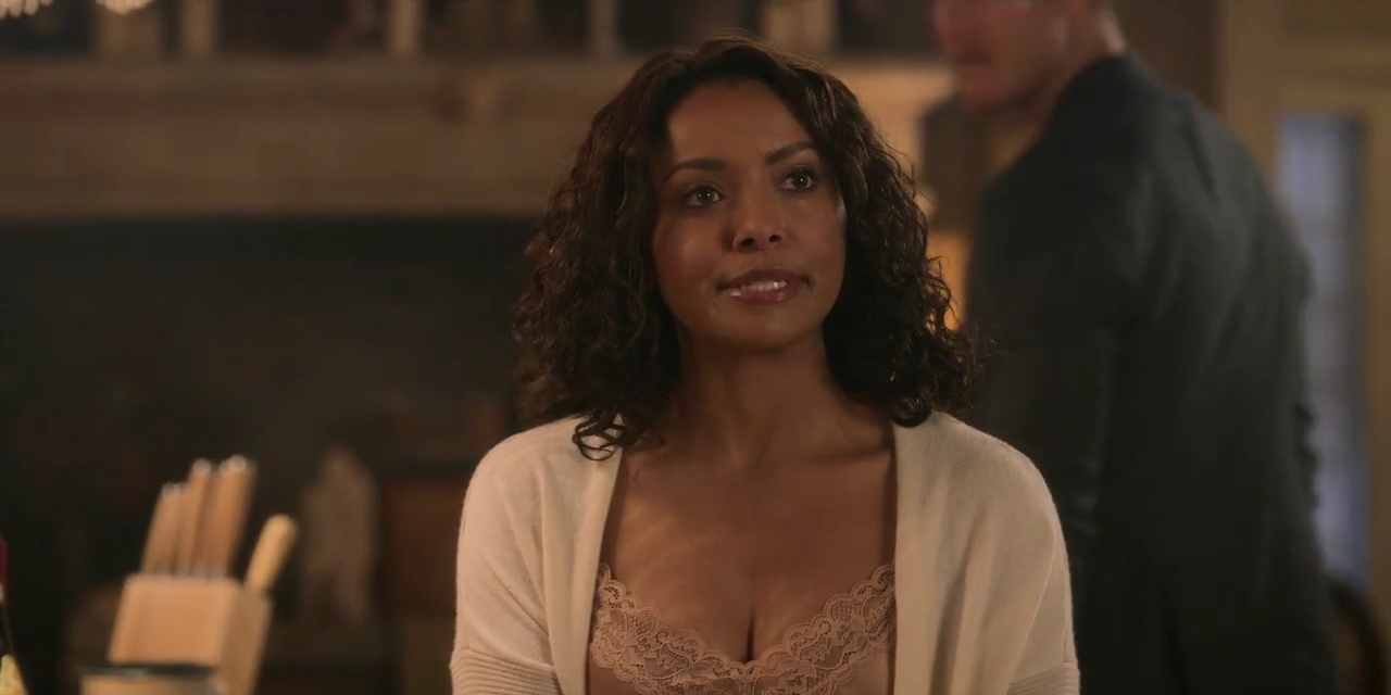VampireDiariesWorld-dot-nl_LoveInTheVilla2579.jpg