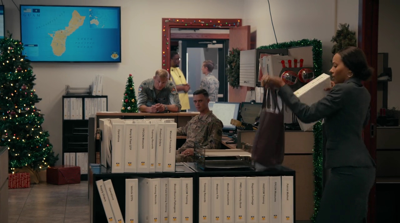 VampireDiariesWorld-dot-nl_OperationChristmasDrop1169.jpg VampireDiariesWorld-dot-nl_OperationChristmasDrop1169.jpg