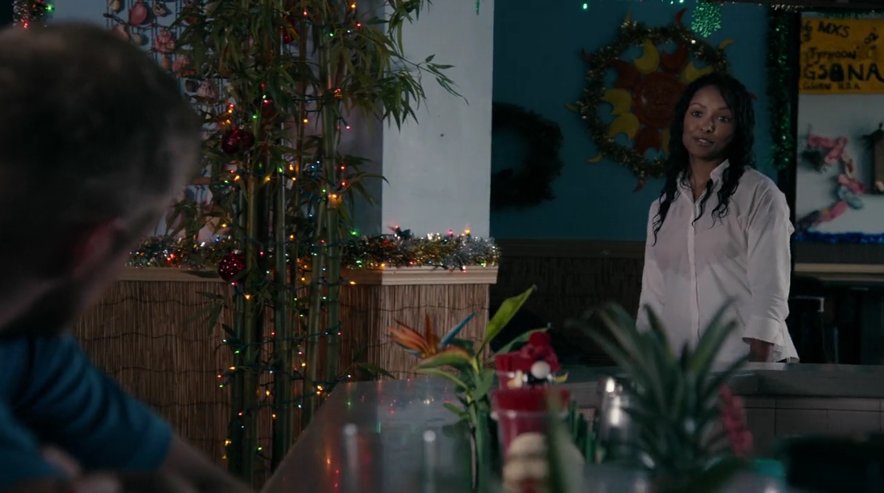 VampireDiariesWorld-dot-nl_OperationChristmasDrop4451.jpg