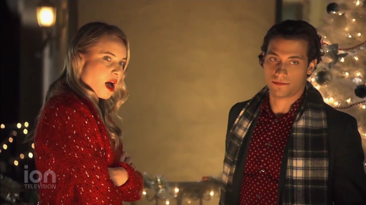 VampireDiariesWorld-dot-nl_ABeautyAndTheBeastChristmas1354.jpg