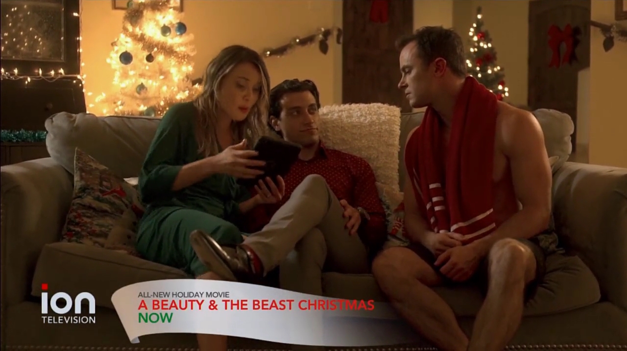 VampireDiariesWorld-dot-nl_ABeautyAndTheBeastChristmas1794.jpg