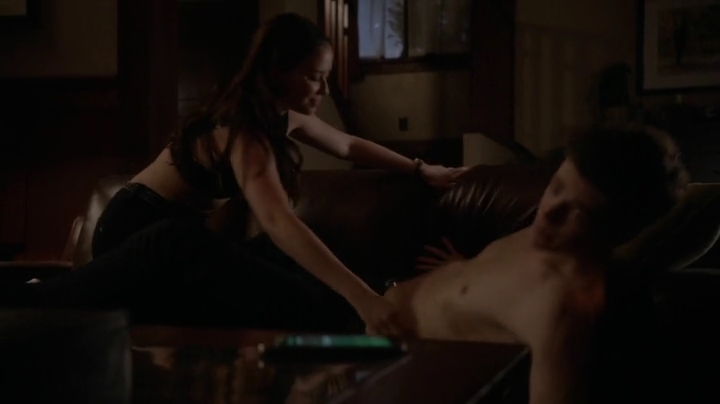 VampireDiariesWorld-dot-org_Flash1x13-0437.jpg