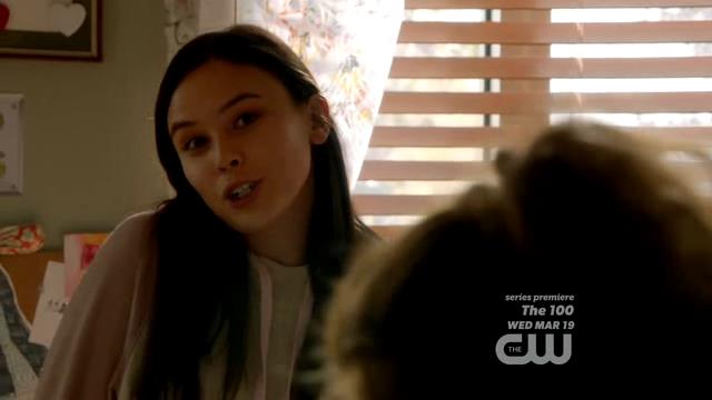 VampireDiariesWorld-dot-org_StarCrossedS01E01-0055.jpg