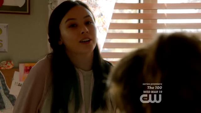 VampireDiariesWorld-dot-org_StarCrossedS01E01-0056.jpg