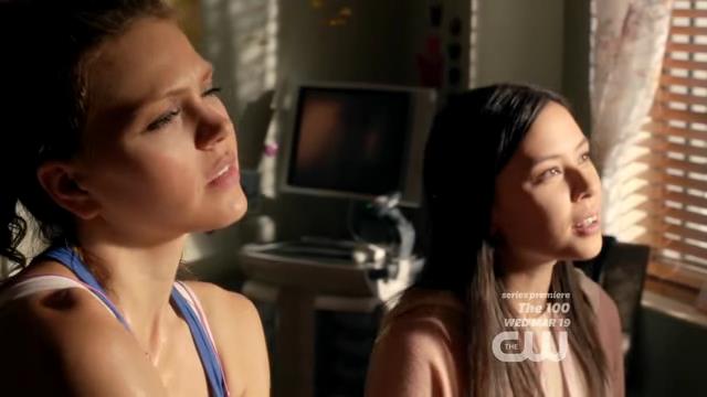 VampireDiariesWorld-dot-org_StarCrossedS01E01-0070.jpg