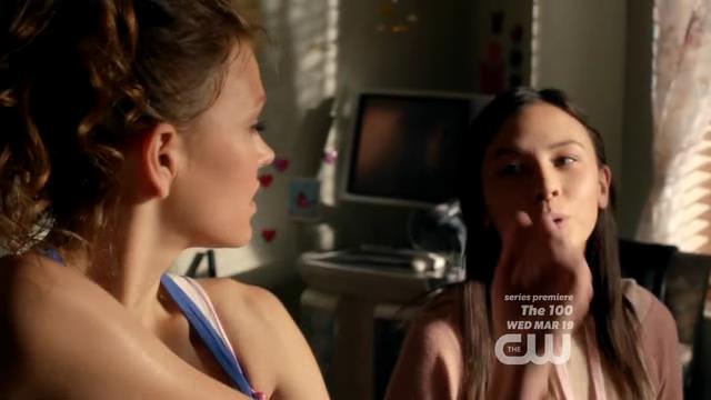 VampireDiariesWorld-dot-org_StarCrossedS01E01-0082.jpg