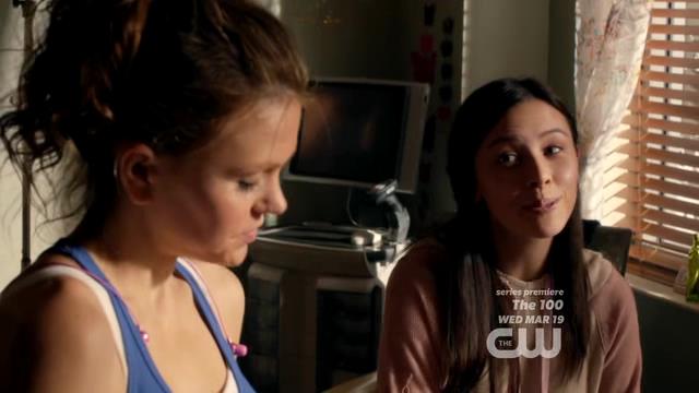 VampireDiariesWorld-dot-org_StarCrossedS01E01-0094.jpg