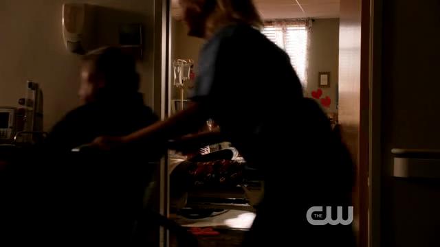 VampireDiariesWorld-dot-org_StarCrossedS01E01-0845.jpg