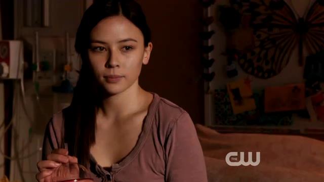 VampireDiariesWorld-dot-org_StarCrossedS01E01-0874.jpg