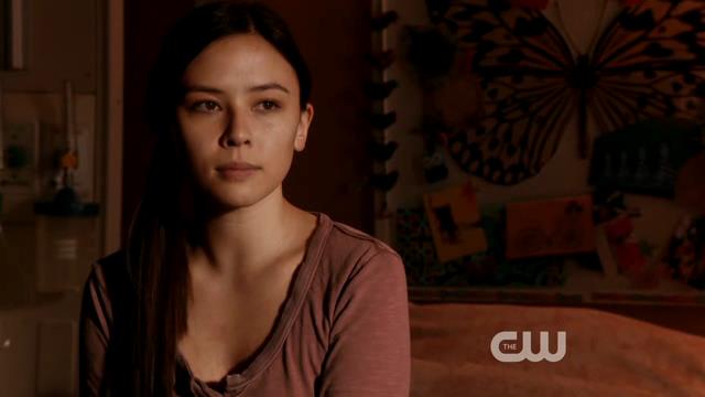 VampireDiariesWorld-dot-org_StarCrossedS01E01-0883.jpg