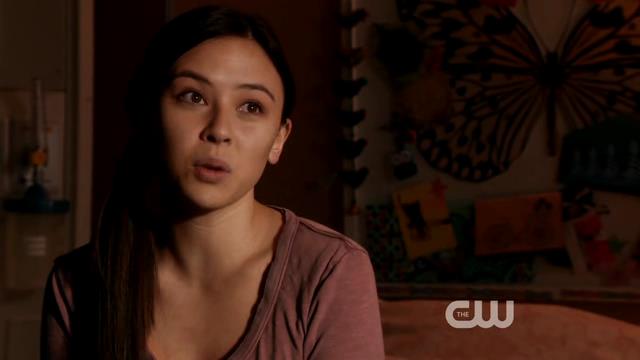 VampireDiariesWorld-dot-org_StarCrossedS01E01-0894.jpg