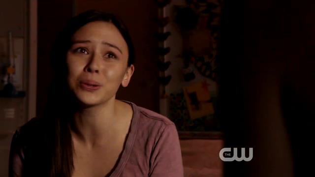 VampireDiariesWorld-dot-org_StarCrossedS01E01-0913.jpg