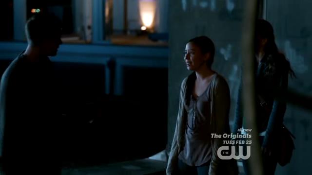 VampireDiariesWorld-dot-org_StarCrossedS01E01-1078.jpg