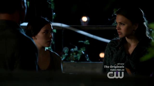 VampireDiariesWorld-dot-org_StarCrossedS01E01-1134.jpg