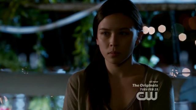 VampireDiariesWorld-dot-org_StarCrossedS01E01-1147.jpg