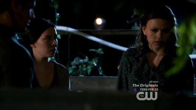 VampireDiariesWorld-dot-org_StarCrossedS01E01-1152.jpg