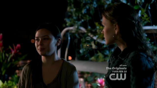 VampireDiariesWorld-dot-org_StarCrossedS01E01-1157.jpg