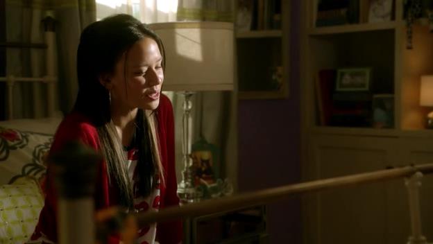 VampireDiariesWorld-dot-org_StarCrossedS01E02-0233.jpg