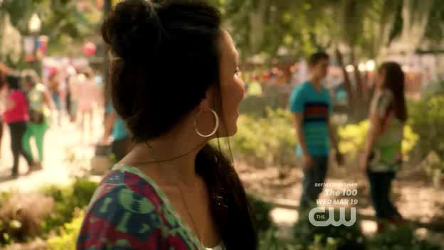 VampireDiariesWorld-dot-org_StarCrossedS01E02-1407.jpg