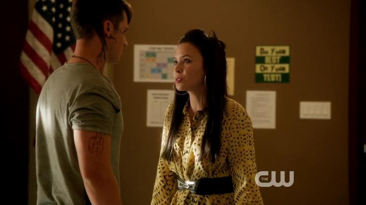 VampireDiariesWorld-dot-org_StarCrossedS01E03-0337.jpg