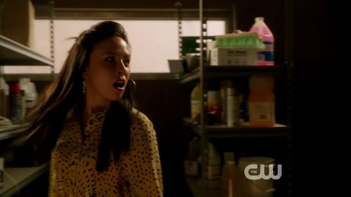 VampireDiariesWorld-dot-org_StarCrossedS01E03-0359.jpg