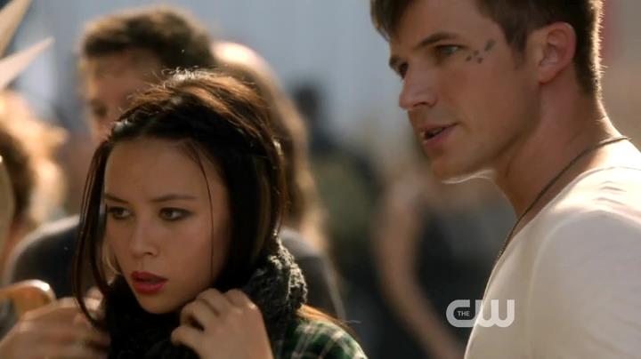 VampireDiariesWorld-dot-org_StarCrossedS01E03-0612.jpg